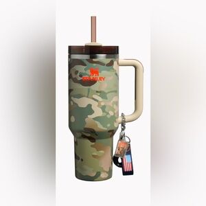 New THE POST MALONE X STANLEY QUENCHER® H2.0 FLOWSTATE™ TUMBLER | 40 OZ